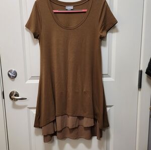Brown Short Sleeve Tunic Layered Top